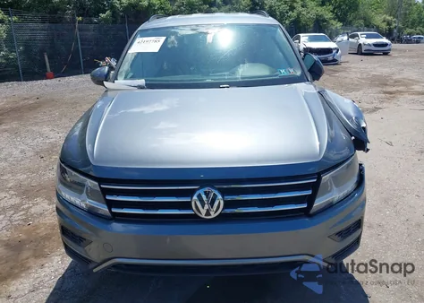 2019 Volkswagen Tiguan 2.0T Se/2.0T Sel/2.0T Sel R-Line/2.0T Sel R-Line Black z USA, uszkodzony, nr VIN 3VV2B7AX1KM085794